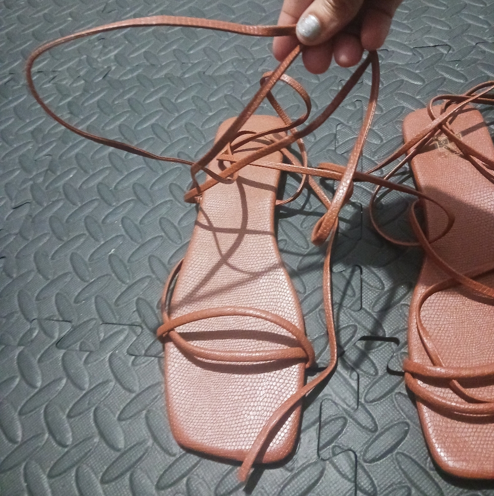 Women Brown Lace Up Flat Sandals - Picture 3 of 11